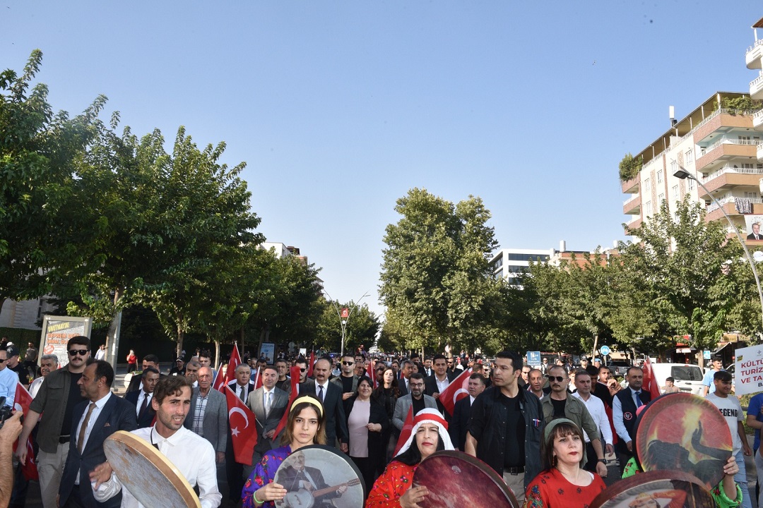 “Festivaller Şehri Batman'ı Beraberce İnşa Ediyoruz”